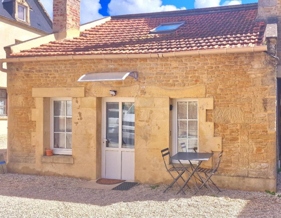 Lamaisonnette 500M Plage Juno Beach Bernieres-sur-Mer Exterior photo